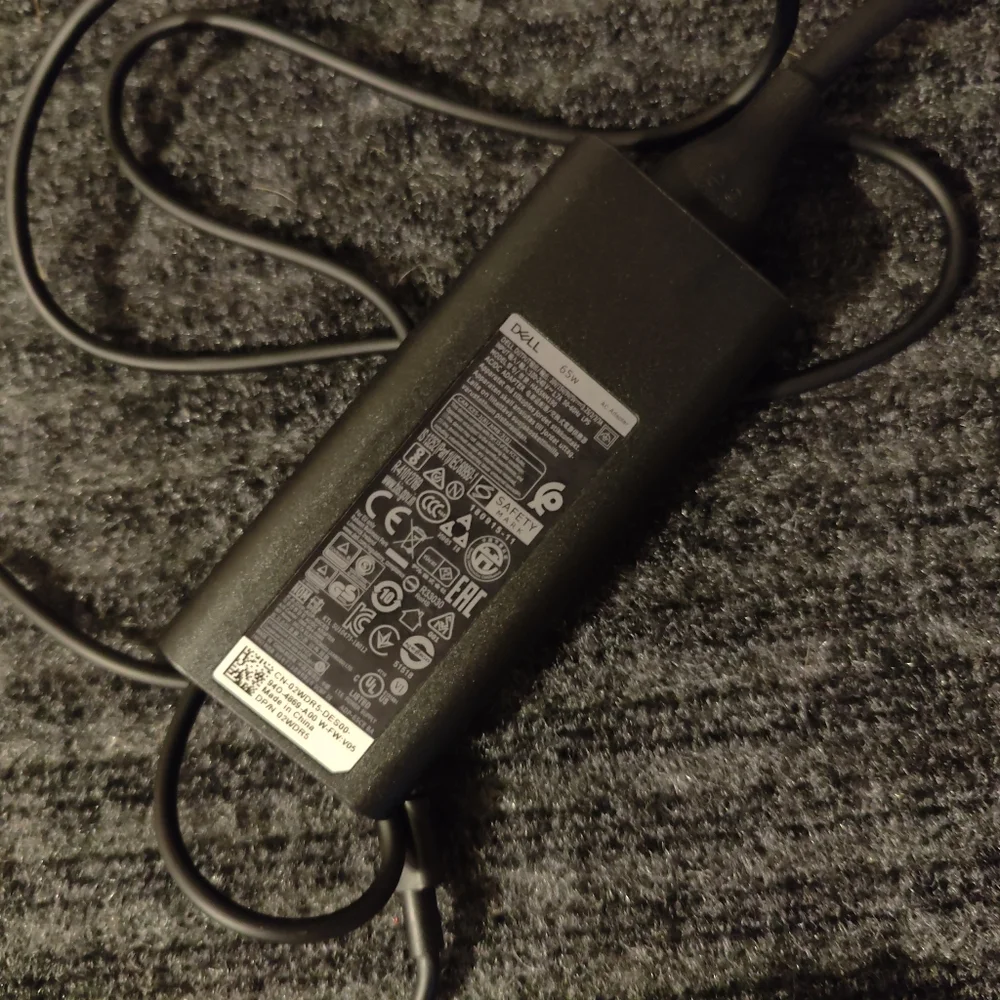 Dell 65W USB-C Laptop Power Adapter.